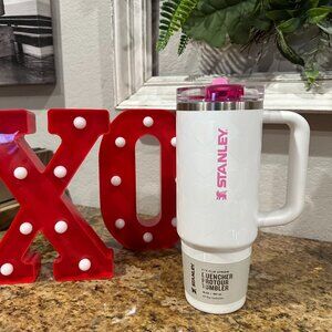 NEW Stanley 30 oz. Valentine's Day - ProTour Flip Straw Tumbler